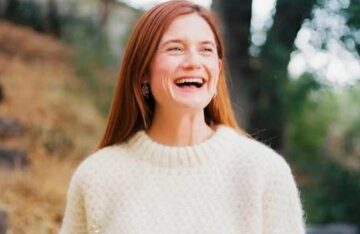 Harry Potter star Bonnie Wright is expecting her second child.