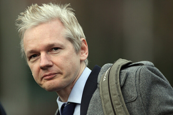 A court in London has allowed Julian Assange to be extradited to the United States. There he faces more than 170 years in prison