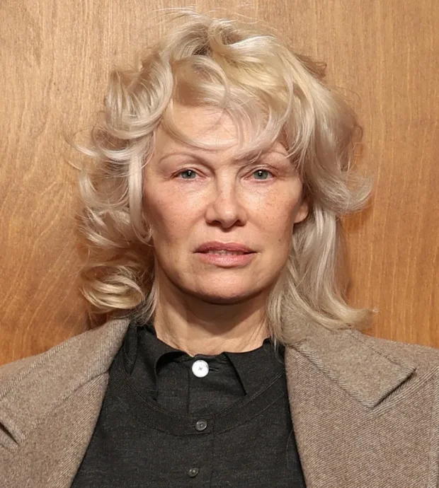 Памела Андерсон