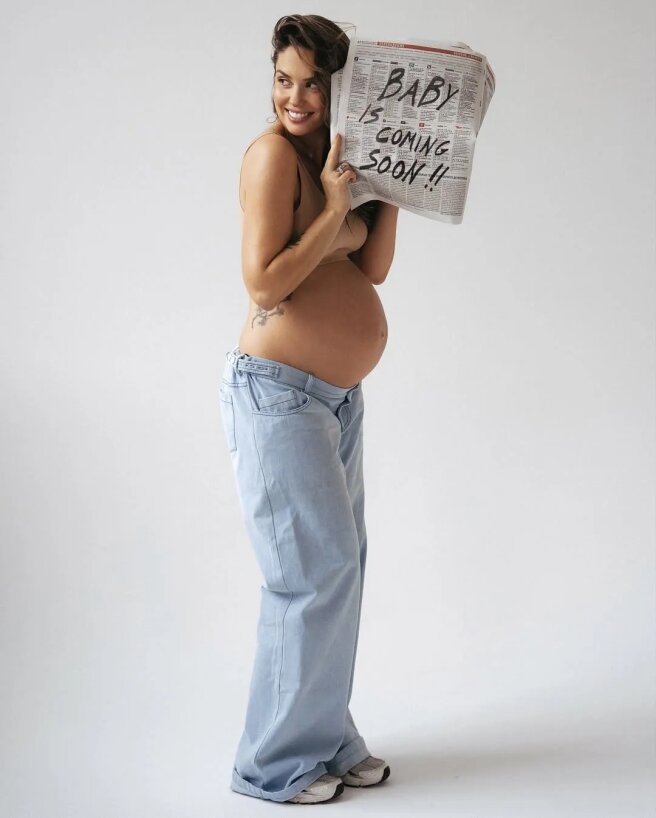 Агата Муцениеце