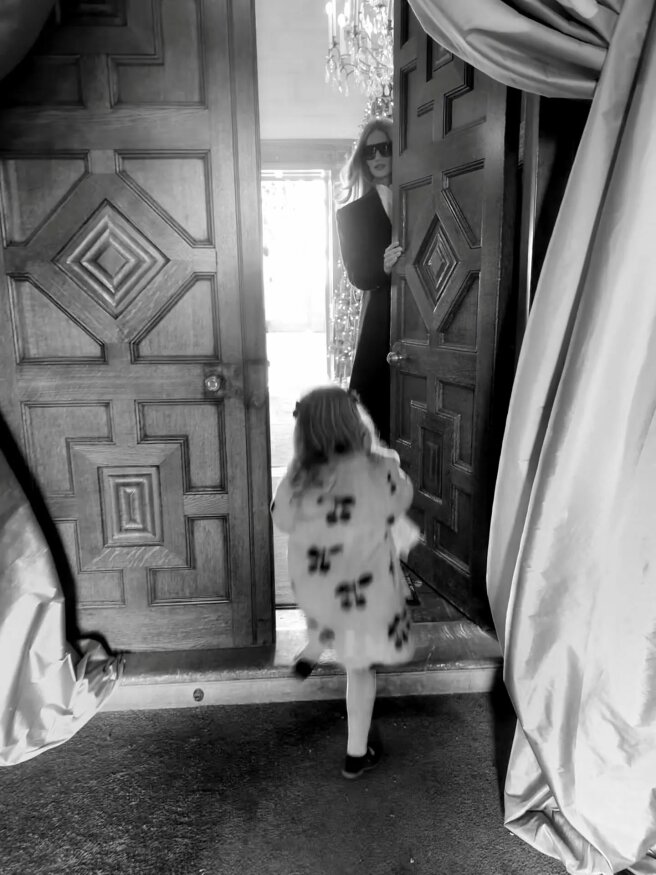 Рози Хантингтон-Уайтли с дочерью