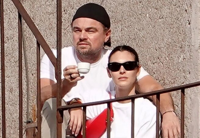 Leonardo DiCaprio on holiday in Italy with Vittoria Ceretti and his mother