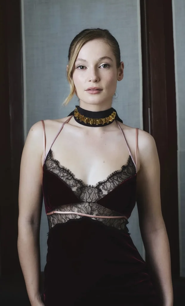 Ханна Додд/Фото: gucci/Instagram*
