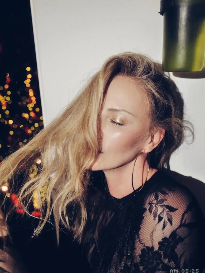 Шарлиз Терон