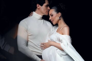 Lerchek took part in her first official photo shoot with the father of her future fourth child.