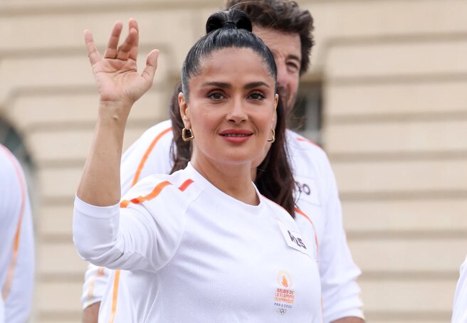 Salma Hayek took part in the Olympic torch relay