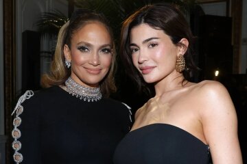 Kylie Jenner with her daughter, Jennifer Lopez, Rosie Huntington-Whiteley and Tina Kunakey at the Valentino show