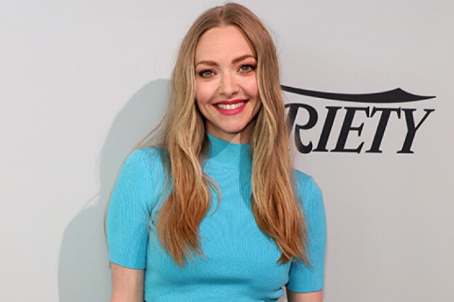 Dress Code. Variety's Power of Women ceremony was held in New York. Guests include Amanda Seyfried, Drew Barrymore, Emily Ratajkowski