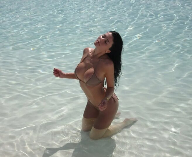 Кайли Дженнер