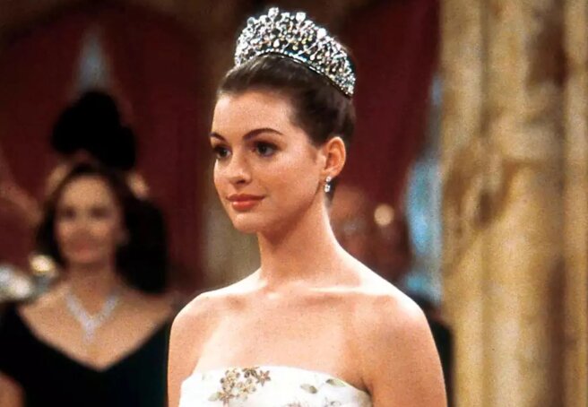 Anne Hathaway to star in third installment of The Princess Diaries