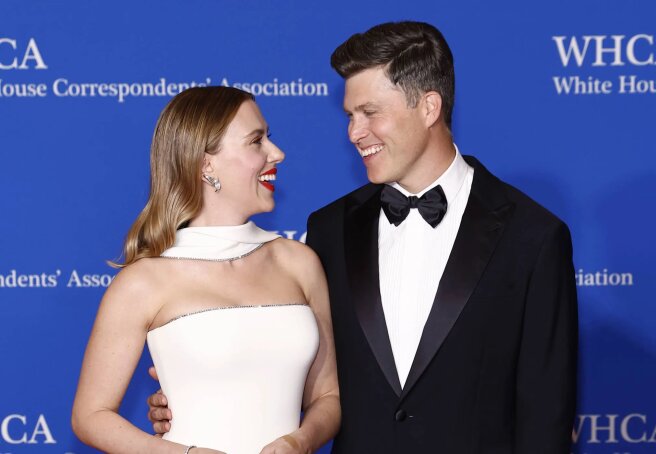 Scarlett Johansson and her husband at the White House Correspondents' Association dinner