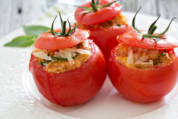 Stuffed tomatoes