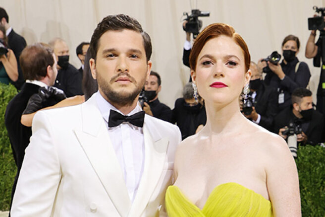 "Game of Thrones" star Rose Leslie told how her husband Kit Harington struggled with alcohol addiction