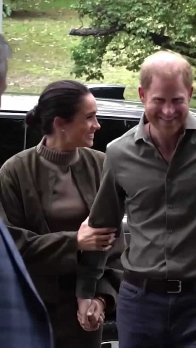 Кадры из видео Меган Маркл