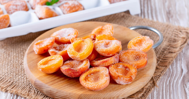 How to freeze apricots, peaches, plums for the winter: detailed instructions