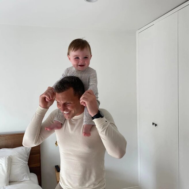 Шон Эйвери с сыном/Фото: imseanavery/Instagram*