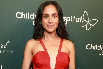 Meghan Markle criticized for her outfit at Children's Hospital Los Angeles gala