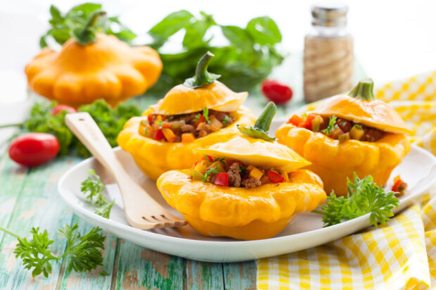 Cooking patissons: TOP 10 recipes for a note