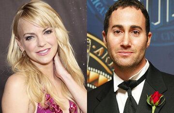 Anna Faris secretly married cameraman Michael Barrett