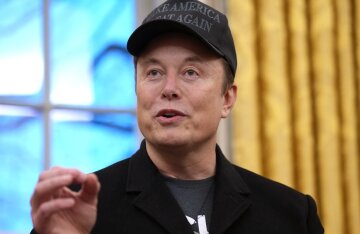 Elon Musk's father says billionaire is to blame for his firstborn's death