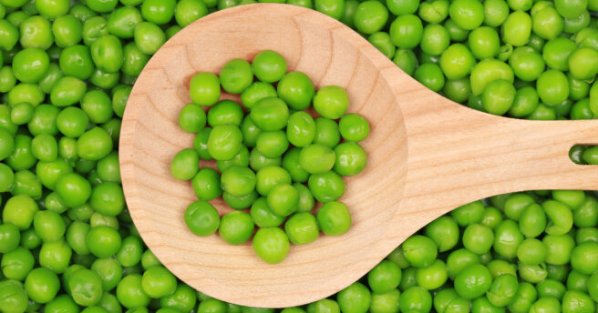 How to roll up young peas: culinary life hacks