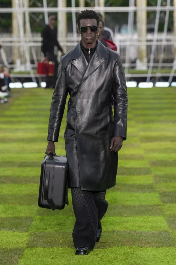 Louis Vuitton весна-лето — 2025/Фото: Isidore Montag/Gorunway