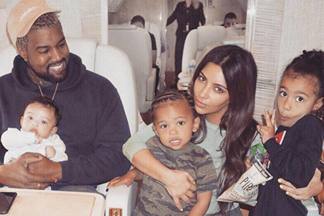 Kim Kardashian pathetically congratulated ex-husband Kanye West on his birthday: "I will love you all my life"
