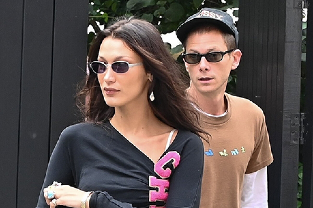 Bella Hadid on a date with boyfriend Mark Kalman in London - MustHub