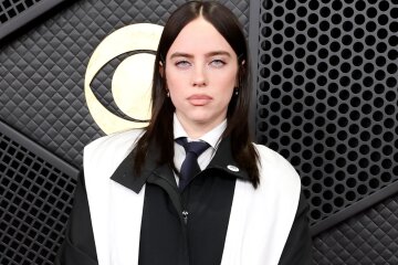 Billie Eilish sparked engagement rumors with her boyfriend