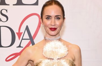 "Out of Touch with Reality." Emily Blunt criticized for advising people not to think about money.