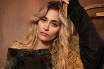 Michael Jackson's daughter revealed that drugs left a hole in her nose.