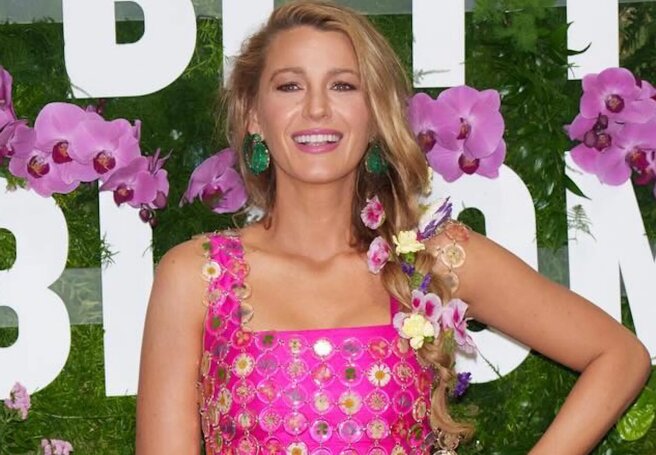 Blake Lively Steps Out as Barbie