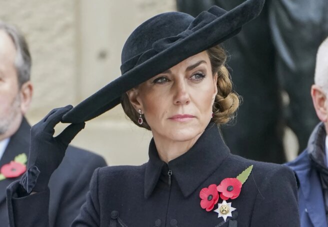Kate Middleton attended the Armistice Day memorial service.