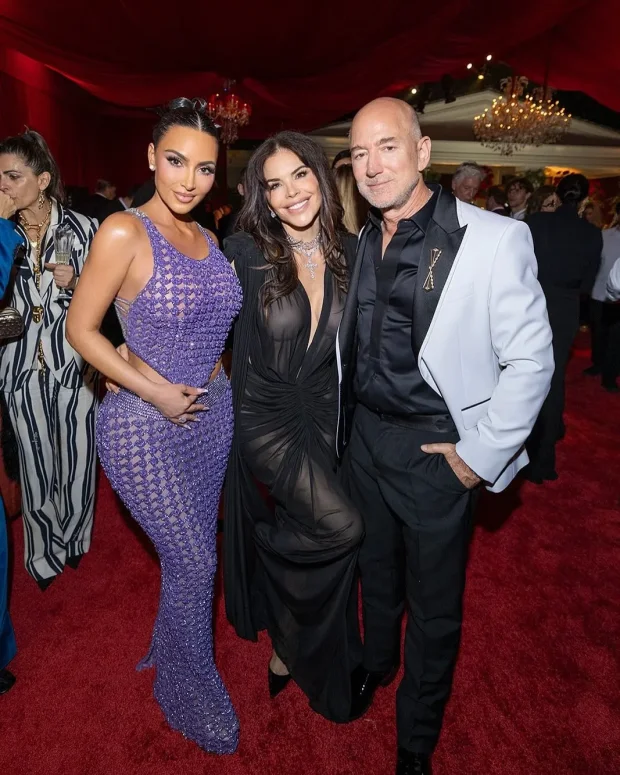 Ким Кардашьян, Джефф Безос и Лорен Санчес