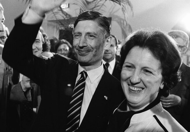 Former Dutch Prime Minister Dries van Agt and his wife died on the same day