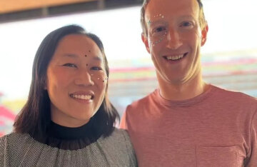 Mark Zuckeberg is building a "top secret complex" with a $100 million bunker in case of the end of the world