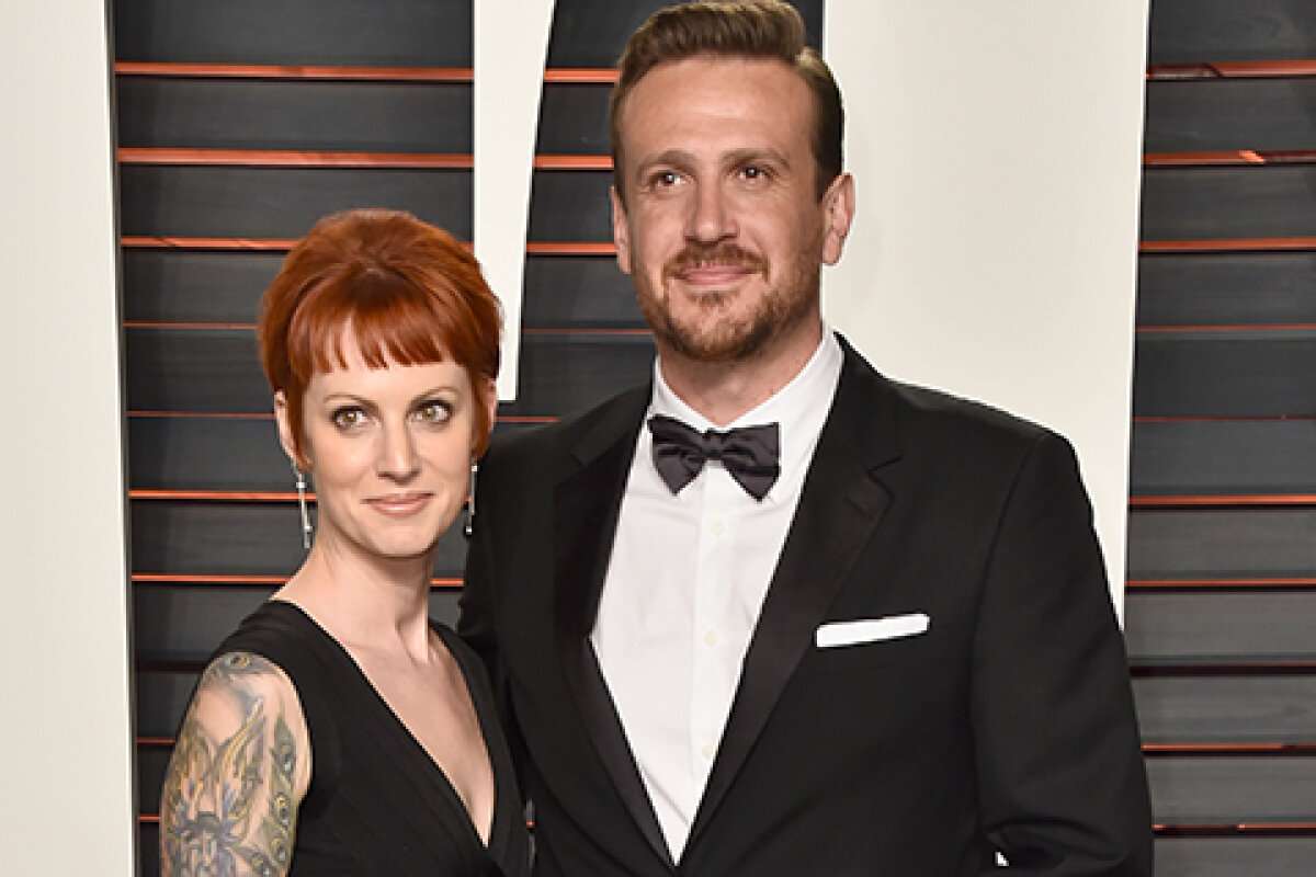 "How I Met Your Mother" star Jason Segel and his girlfriend Alexis