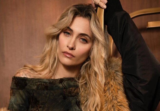 Michael Jackson's daughter revealed that drugs left a hole in her nose.