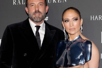 Jennifer Lopez said she and Ben Affleck still suffer from post-traumatic disorder after their first romance in the 2000s