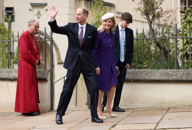 Герцог и герцогиня Эдинбургские с сыном/Фото: Hollie Adams - WPA Pool/Getty Images