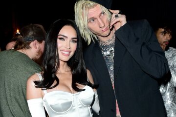 "They have serious trust issues." Megan Fox and Colson Baker continue to work on their relationship after a fight