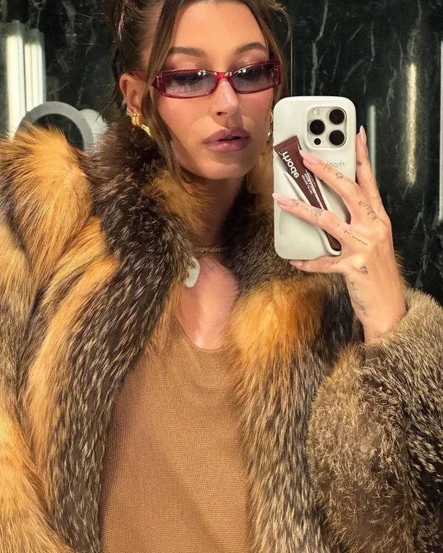 Хейли Бибер
