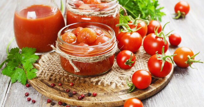 Canned cherry tomatoes without sterilization