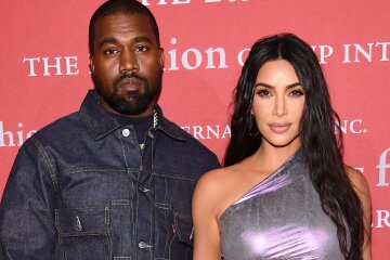 "A knife in the heart." Kim Kardashian admitted that her ex-husband Kanye West accused her of staging a robbery in Paris.