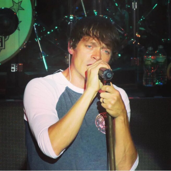 Брэд Арнольд