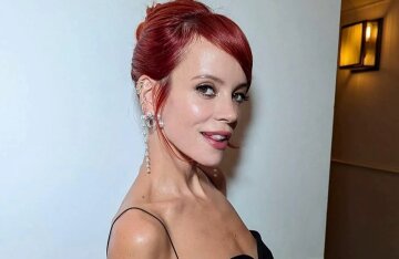 Singer Lily Allen Admits That Her OnlyFans Foot Photos Bring Her More Money Than Her Music