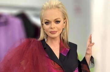 The buyer of Larisa Dolina's apartment lost her lawsuit again and was left without money.