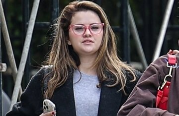Selena Gomez was photographed without makeup and criticized again