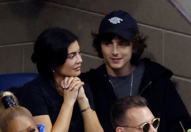 "She wants Timothée to go everywhere with Kylie." Kris Jenner wants to make Kylie Jenner and Timothée Chalamet's relationship more public and film it on a reality show