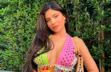 Cosmetics and lots of tequila: Kylie Jenner peed during filming with her sister